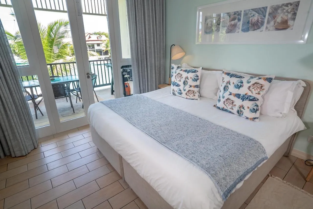 P146A13 - Eden Island Self Catering Apartment Self Check In Aparthotel