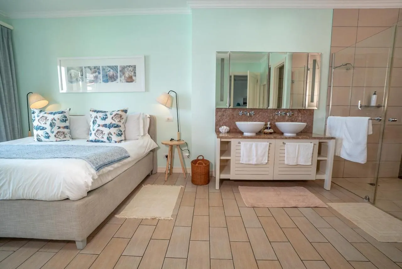 Aparthotel P146A13 - Eden Island Self Catering Apartment Self Check In Seychellen