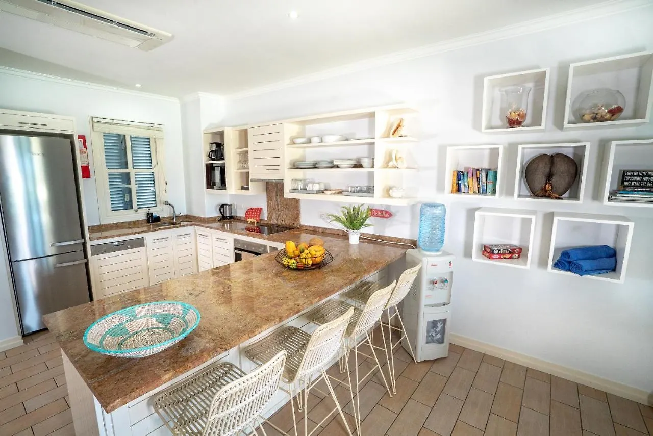 P146A13 - Eden Island Self Catering Apartment Self Check In