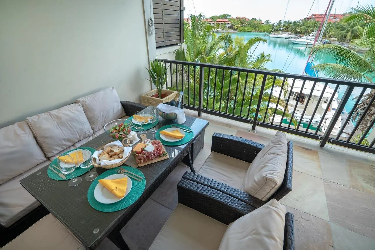Апарт-отель P146A13 - Eden Island Self Catering Apartment Self Check In